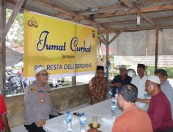 Jumat Curhat, Waka Polresta Deli Serdang sambangi warganya