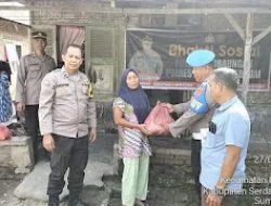 Polres Sergai Kembali Lakukan Giat Pemberian Bantuan Sosial Dalam Rangka Membantu Warga Masyarakat Yang Kurang Mampu Di Wilkum Polres Serdang Bedagai
