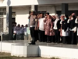 Personil Sat Lantas Polres Serdang Bedagai Melaksanakan Giat Police Go To School di sekolah Yayasan Kartini Utama Sei Rampah
