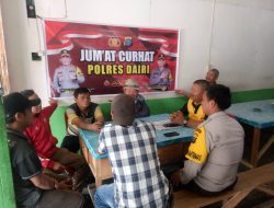 Kapolres AKBP Wahyudi Rahman, SH,S.I.K,MM Melalui KBO Sat Binmas Polres Dairi IPTU Kornel Situmorang, SH Gelar Kegiatan Jumat Curhat Yakni Dalam Mendengarkan Keluhan Dari Masyarakat Dalam Menjaga Harkamtibmas Yang Kondusif