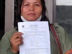 Anggota Dinas Perhubungan Kota Medan Tampak Arogan Terhadap Ibu Mesriwati Br.Munthe Saat Memberikan Pengaduan Di Ruangan Pak Kabid Dishub Kota Medan Nikmal Lubis