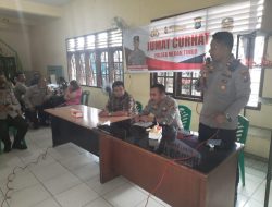 Polsek Medan Timur mendengar curhatan masyarakat di Kantor Lurah Gaharu Jalan Gaharu