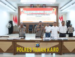 Kapolres Tanah Karo AKBP Ronny Nicolas Sidabutar, S.H, S.I.K, M.H, pimpin konferensi pers kasus Tindak Pidana Penganiayaan