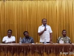 Kombes (Purn). Dr. MARULI SIAHAAN SH MH selaku Ketua Umum PPSD Siahaan Kota Medan Hadir Dalam Acara Ramah Tamah dan Sosialisasi Pencalegan Yang Dihadiri Sekitar 125 Orang Perwakilan dari PPSD Siahaan Kecamatan Belawan Yang Terdiri dari 6 Sektor & 290 Kepala Keluarga