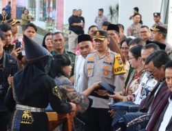 Kapolres Dairi AKBP Wahyudi Rahman, SH,SIK,MM Menghadiri Undangan Pemkab Dairi Dalam Rangka Peresmian Gedung Fasilitas Layanan Perpustakaan Kabupaten Dairi
