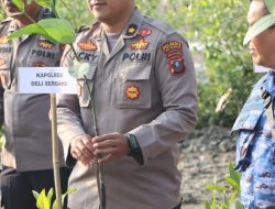 TNI bersama Polresta Deli Serdang dan Pemkab Deli Serdang ikuti Vidcon serta laksanakan penanaman bibit mangrove serentak