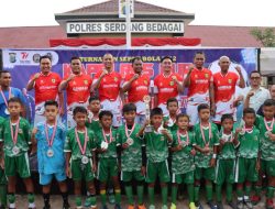 Penutupan Dan Penyerahan Hadiah/ Tropi Juara Turnamen Sepak Bola U-12 Kapolres Serdang Bedagai Cup Dalam Rangka HUT Bhayangkara ke.77 Tanggal 01 Juli 2023 Polres Serdang Bedagai