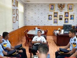 Penutupan Orientasi Lapangan TARUNA POLTEKIP, Karutan Kelas I Medan Kanwil Kemenkumham Sumut Berpesan Untuk Memberikan Yang Terbaik Bagi Organisasi Dan Menjadi Pemimpin Masa Depan.