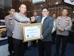 Kapolres Sergai AKBP OXY YUDHA PRATESTA Menerima Penghargaan Dari Ombudsman Republik Indonesia (RI) Atas Raihan Opini Kualitas Tertinggi