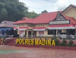 Kasat Lantas AKP Syamsul Arifin Batubara Memberikan Pelayanan Bagi Pemudik Nataru Yang Melintasi Madina telah Disiapkan Sebaik Mungkin.