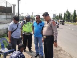Personel Polsek Patumbak Tertibkan Pengutipan Retribusi Ilegal di Jalan SM Raja