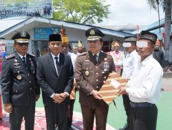 Puncak HUT RI Ke-79 Tahun 2024 Sebanyak 1040 Orang Narapidana Lapas Tebing Tinggi Terima SK Remisi Umum, 12 Orang Langsung Bebas.