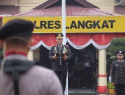 Kapolres Langkat Pimpin Upacara Pengibaran Bendera Merah Putih di HUT RI ke-79