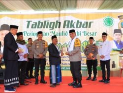 Kapolda Sumatera Utara, Irjen Pol. Whisnu Didampingi Wakapolda Brigjen Pol Rony Samtana Menghadiri Kegiatan Tabligh Akbar Di Kab Labuhan Batu