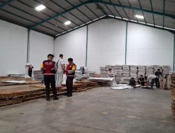 Sat Samapta Polresta Deli Serdang Intensifkan Patroli Ke Kantor KPU, BAWASLU dan Gudang Logistik Pilkada Tahun 2024