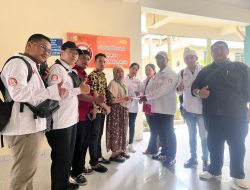 DPW APPI Sumut Kolaborasi DPC LSM Gempur Deli Serdang Berikan Bantuan Anak Penderita Penyakit Hirschsprung