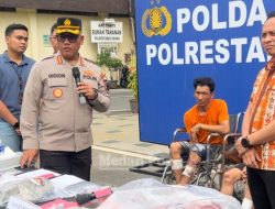 Polrestabes Medan Konfrensi Pers Bapak-anak bunuh Driver Online 
