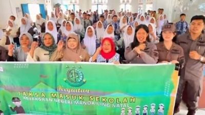 Siapkan Generasi Emas 2045, Kejari Madina Tanamkan Sadar Hukum Sejak Dini Lewat ‘Jaksa Masuk Sekolah’