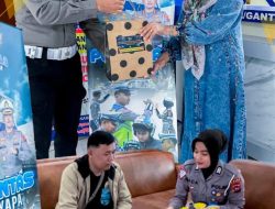 Ambil Hati Warga, Polantas Polda Sumbar Luncurkan Giat ‘Polantas Menyapa Masyarakat’