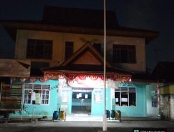 Lurah Sidomulyo Barat Diduga Langgar UU Bendera Merah Putih