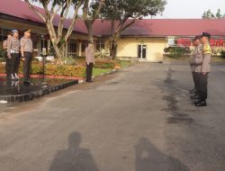 Kapolres Binjai Beri Penghargaan Terhadap Tiga Personil Bhabinkamtibmas